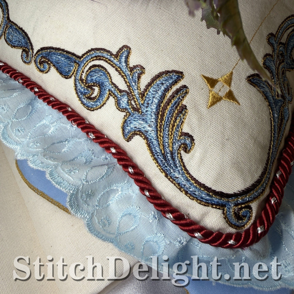 SDS3432 Ashbourne scrolls