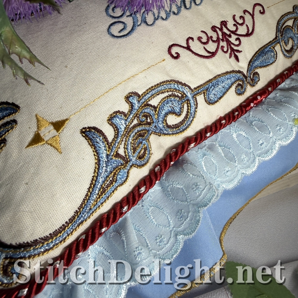 SDS3432 Ashbourne scrolls