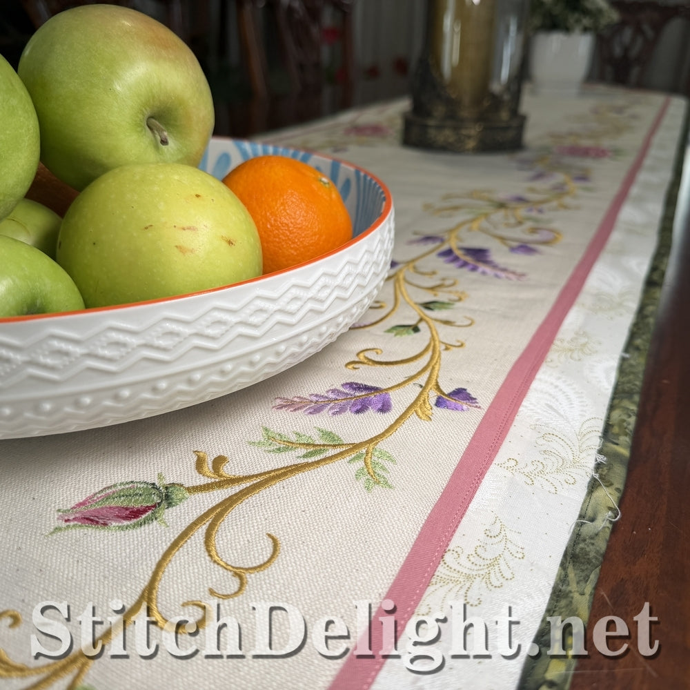 SDS3440 Royal Rose Runner