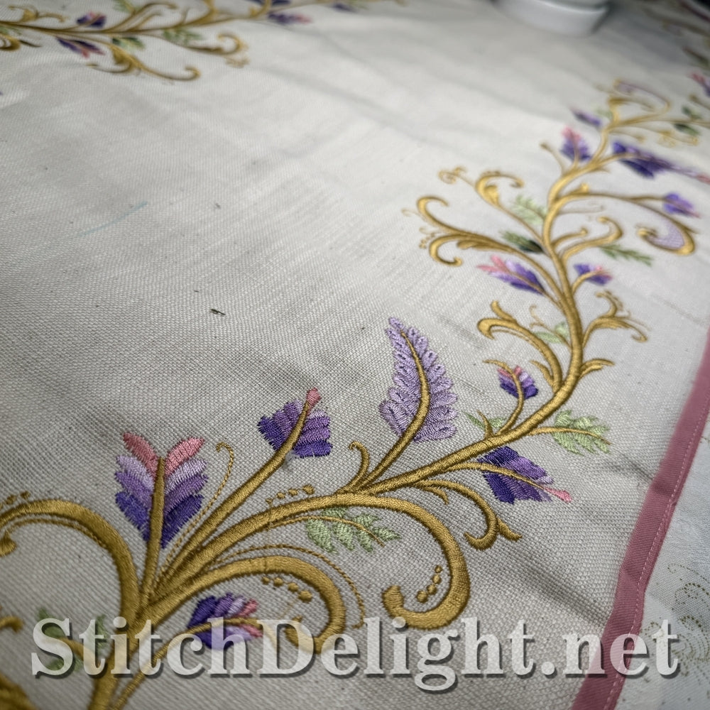 SDS3440 Royal Rose Runner