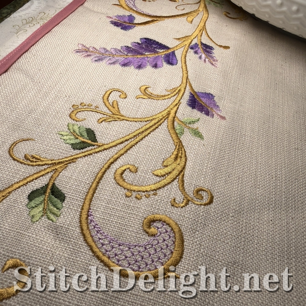 SDS3440 Royal Rose Runner