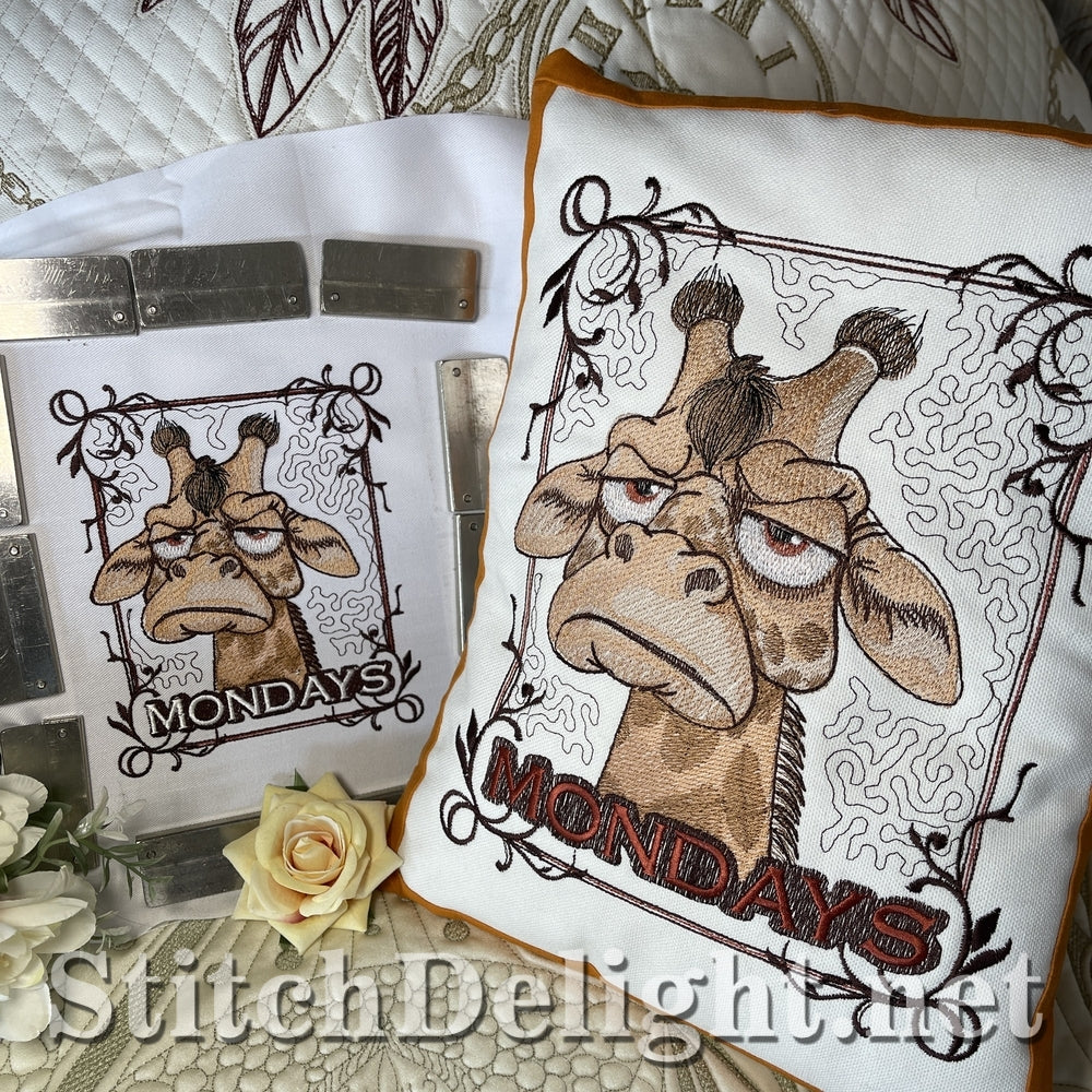 SDS3358 Grumpy Giraffe