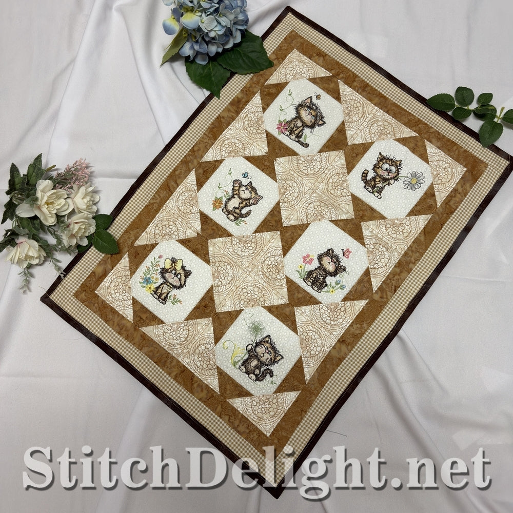 SDS3413 Kitten Quilt