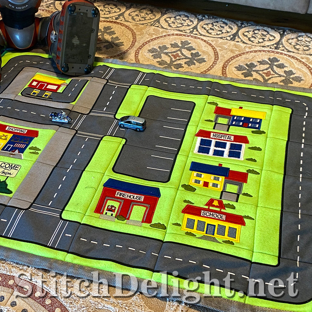 SDS3171 My Town Play Quilt