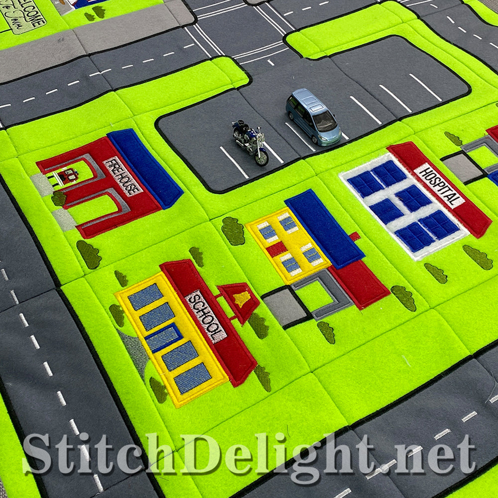 SDS3171 My Town Play Quilt