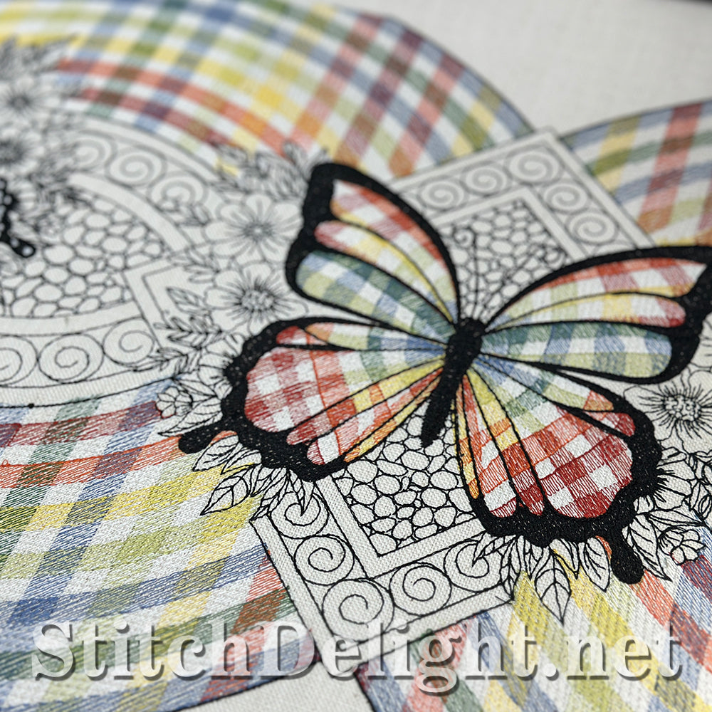 SDS4489 Gingham Butterfly Runner