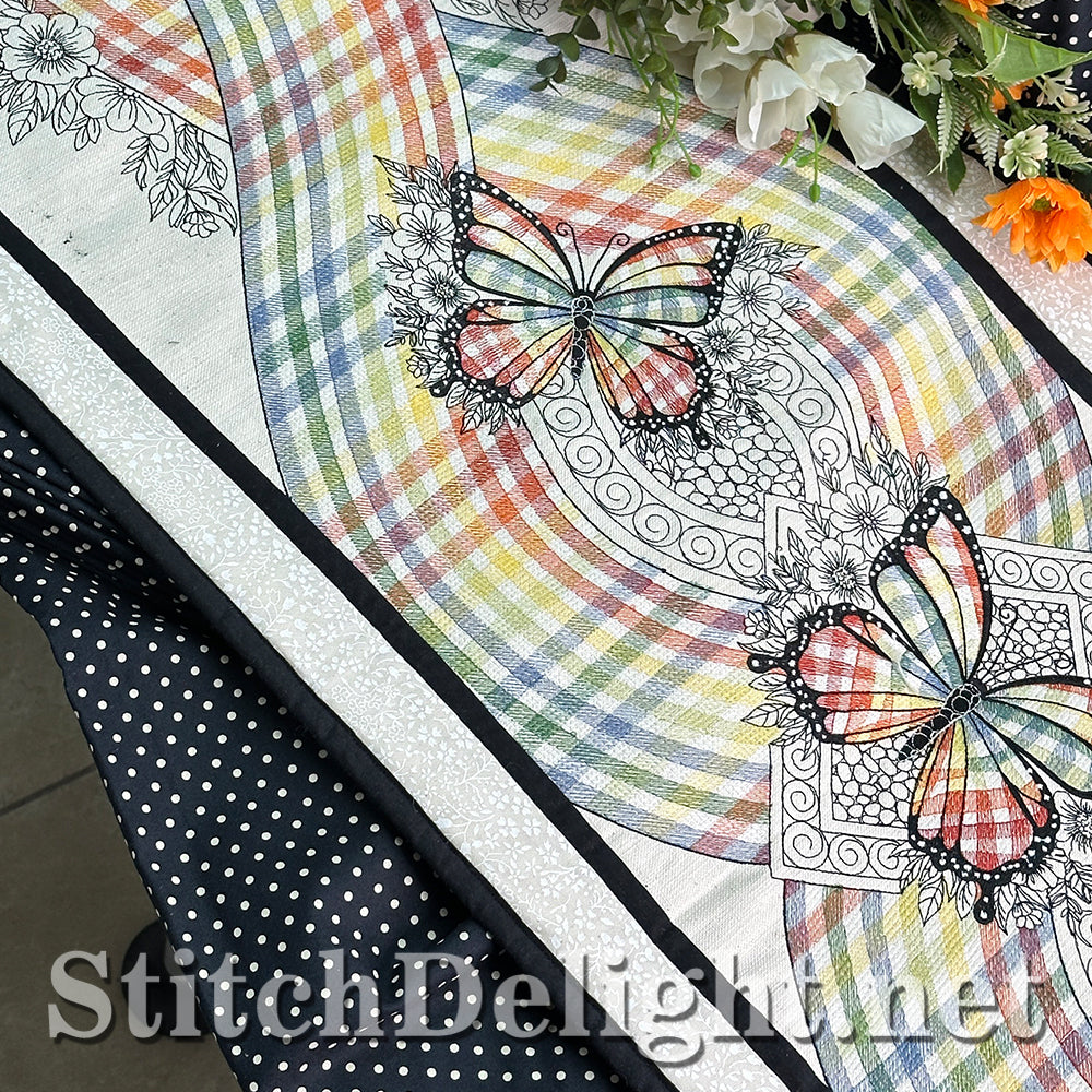 SDS4489 Gingham Butterfly Runner
