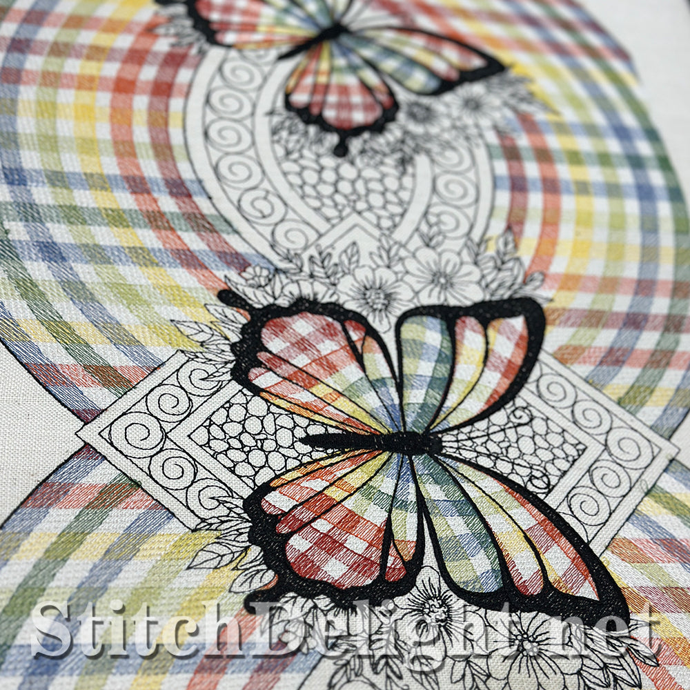 SDS4489 Gingham Butterfly Runner