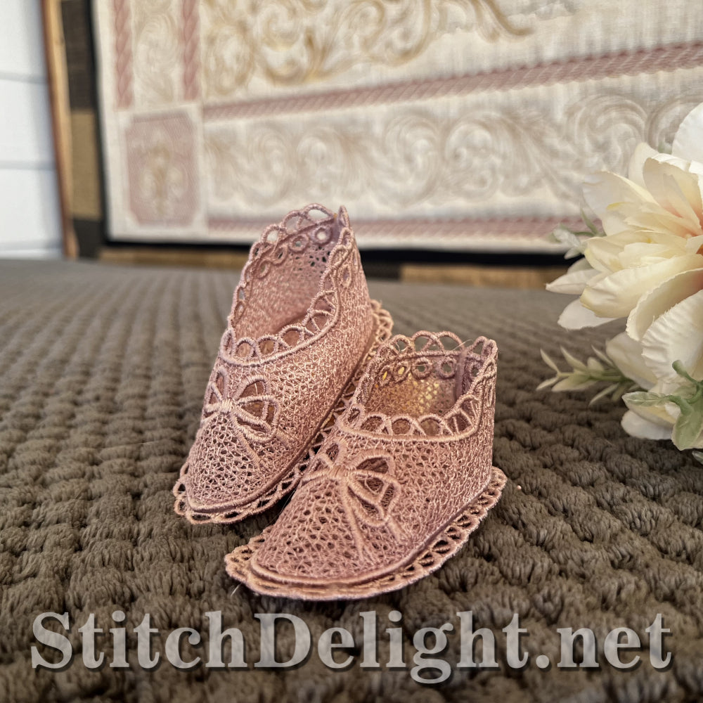 SDS4570 Baby Shoe 1