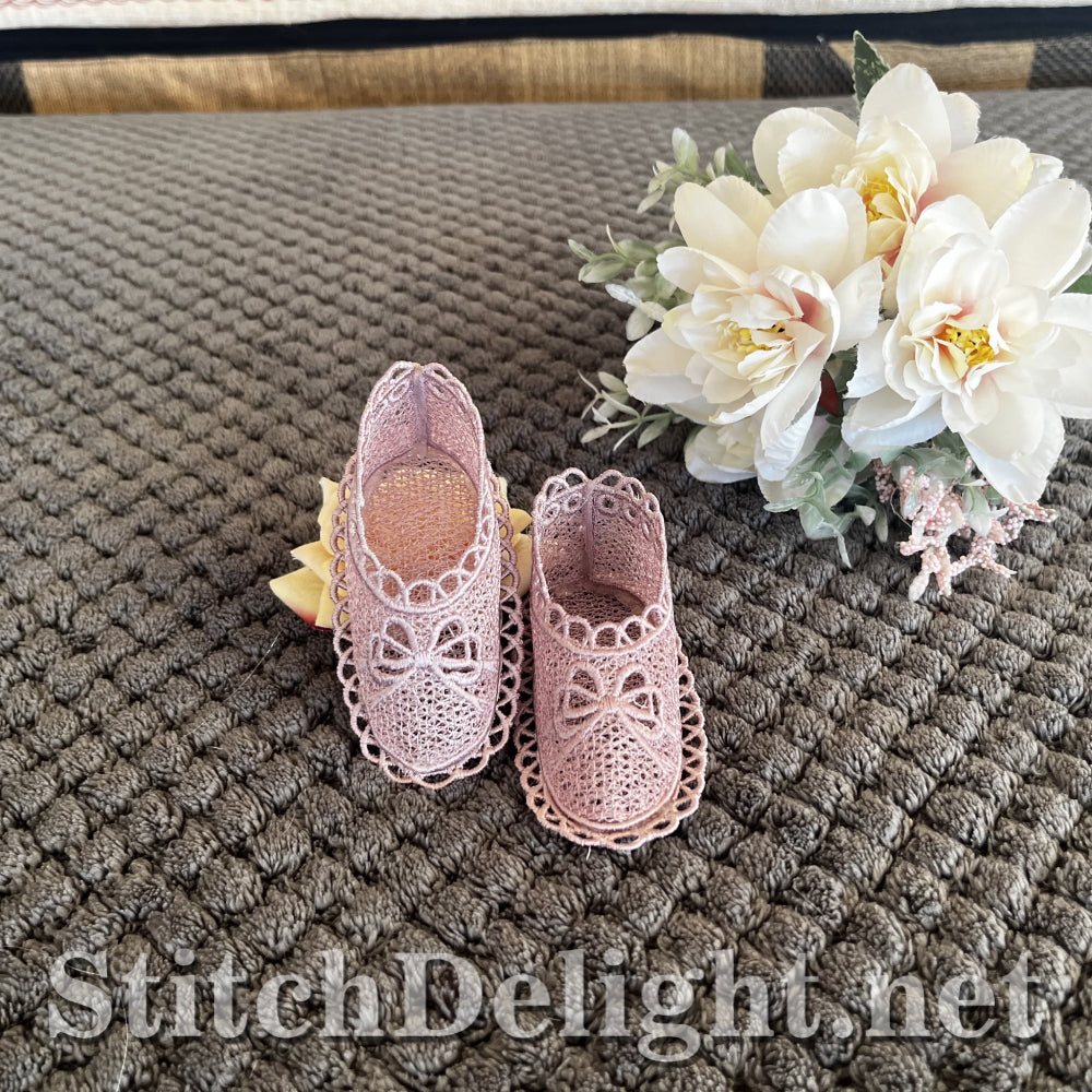 SDS4570 Baby Shoe 1