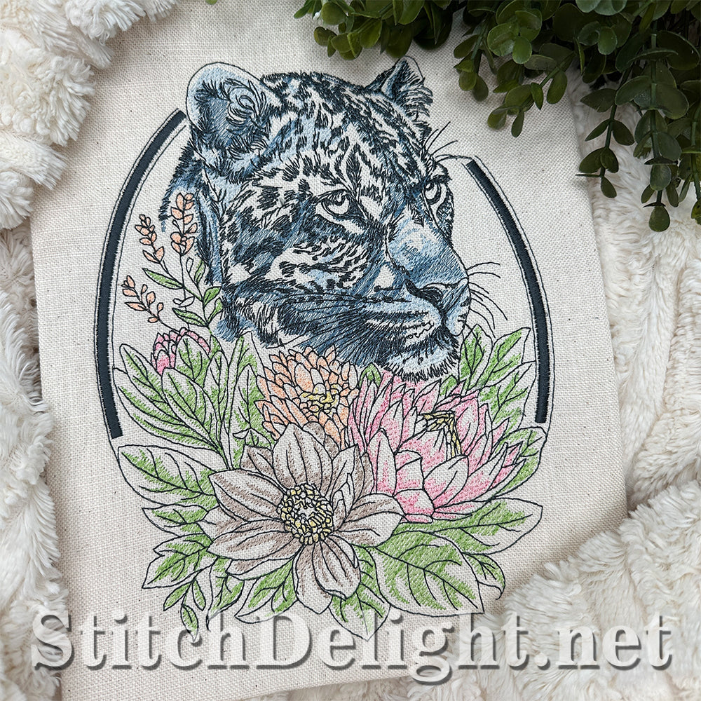 SDS4646 Floral Kingdom Leopard