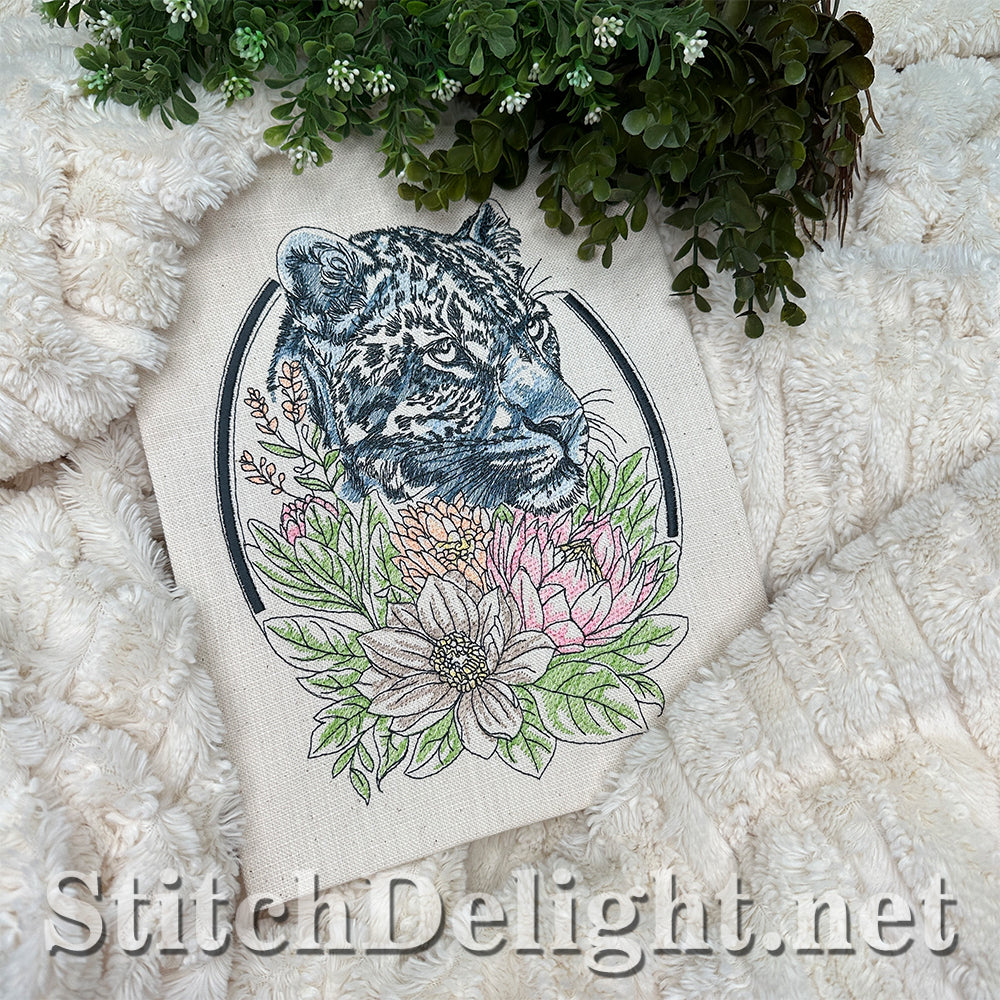 SDS4646 Floral Kingdom Leopard