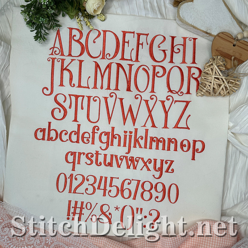 SDS4679 Scruffy Love Letter Font