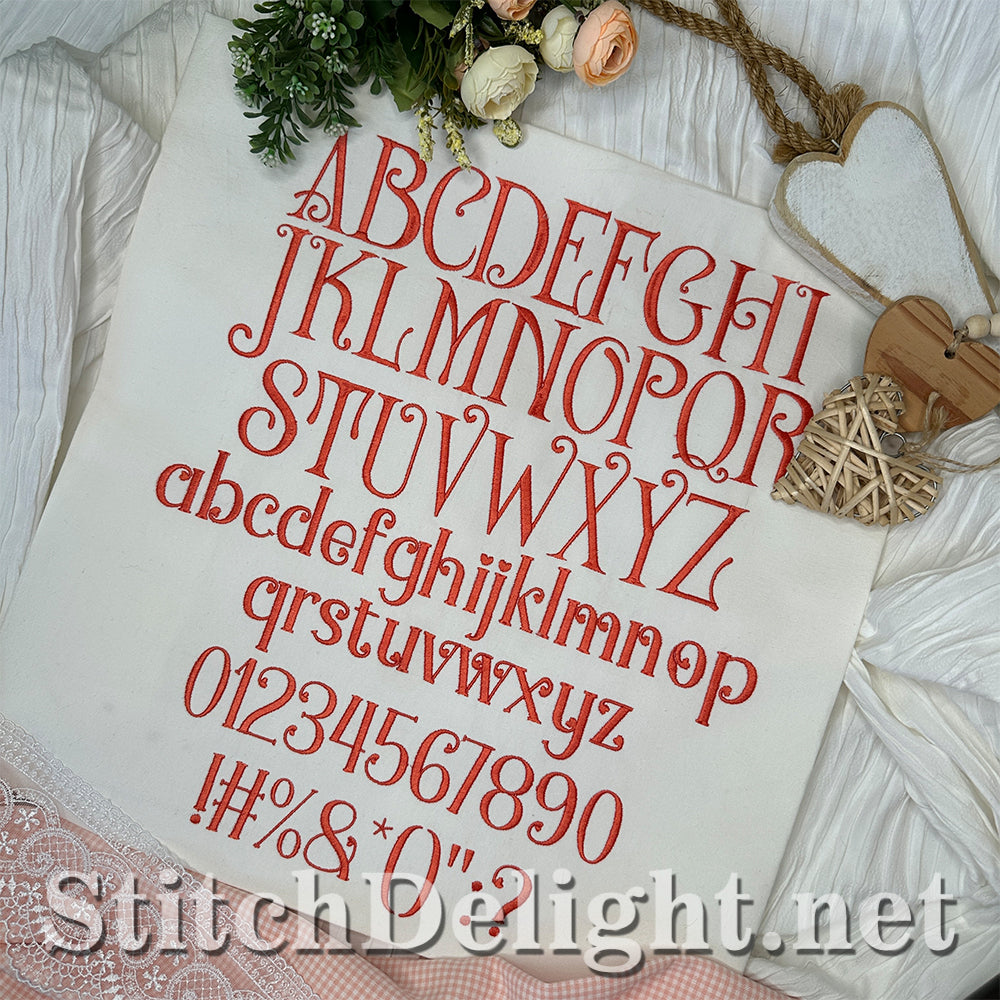 SDS4679 Scruffy Love Letter Font