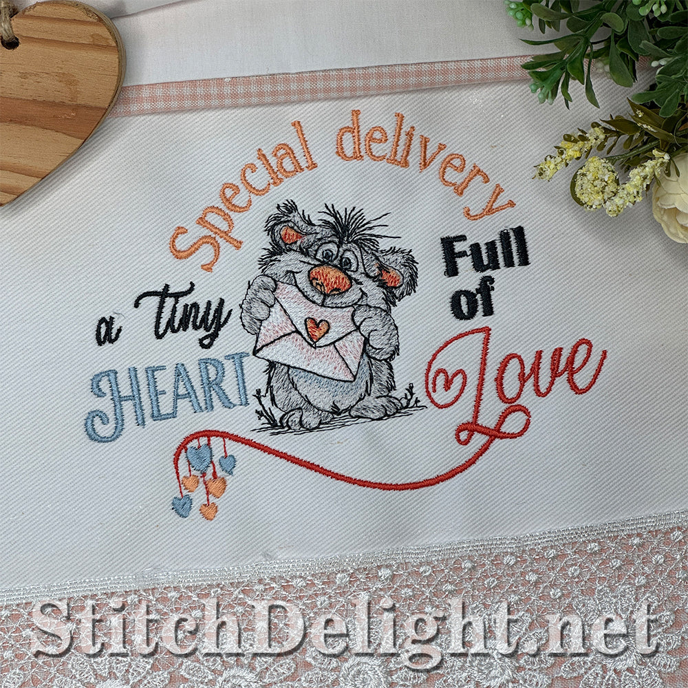 SDS4691 Special Delivery Scruffy