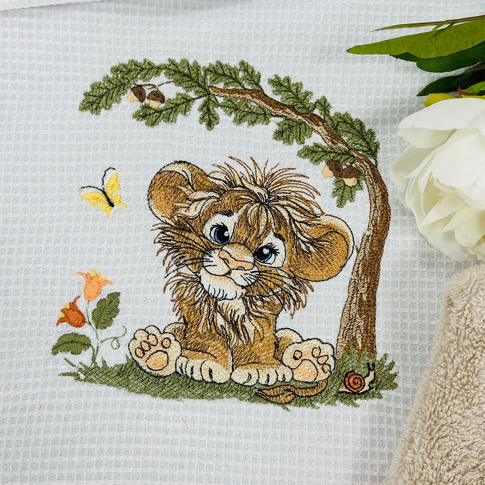 SDS4697 Little Woodland Dreams Lion