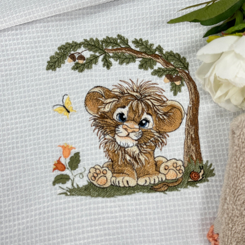 SDS4697 Little Woodland Dreams Lion