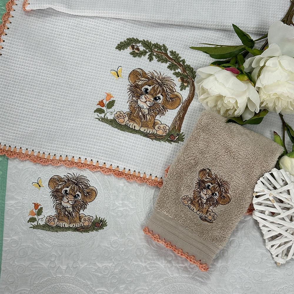 SDS4697 Little Woodland Dreams Lion