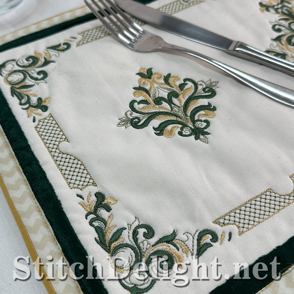 SDS4780 Gilded Inspiration Table Runner