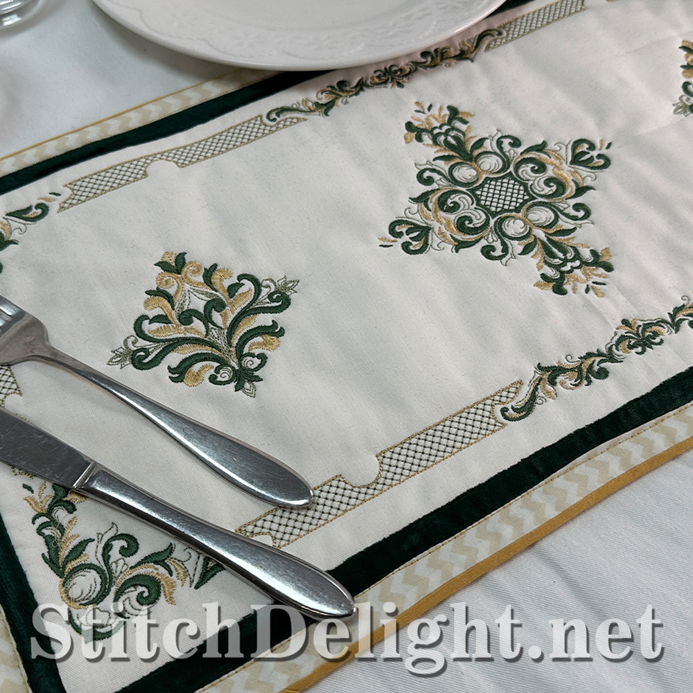 SDS4780 Gilded Inspiration Table Runner