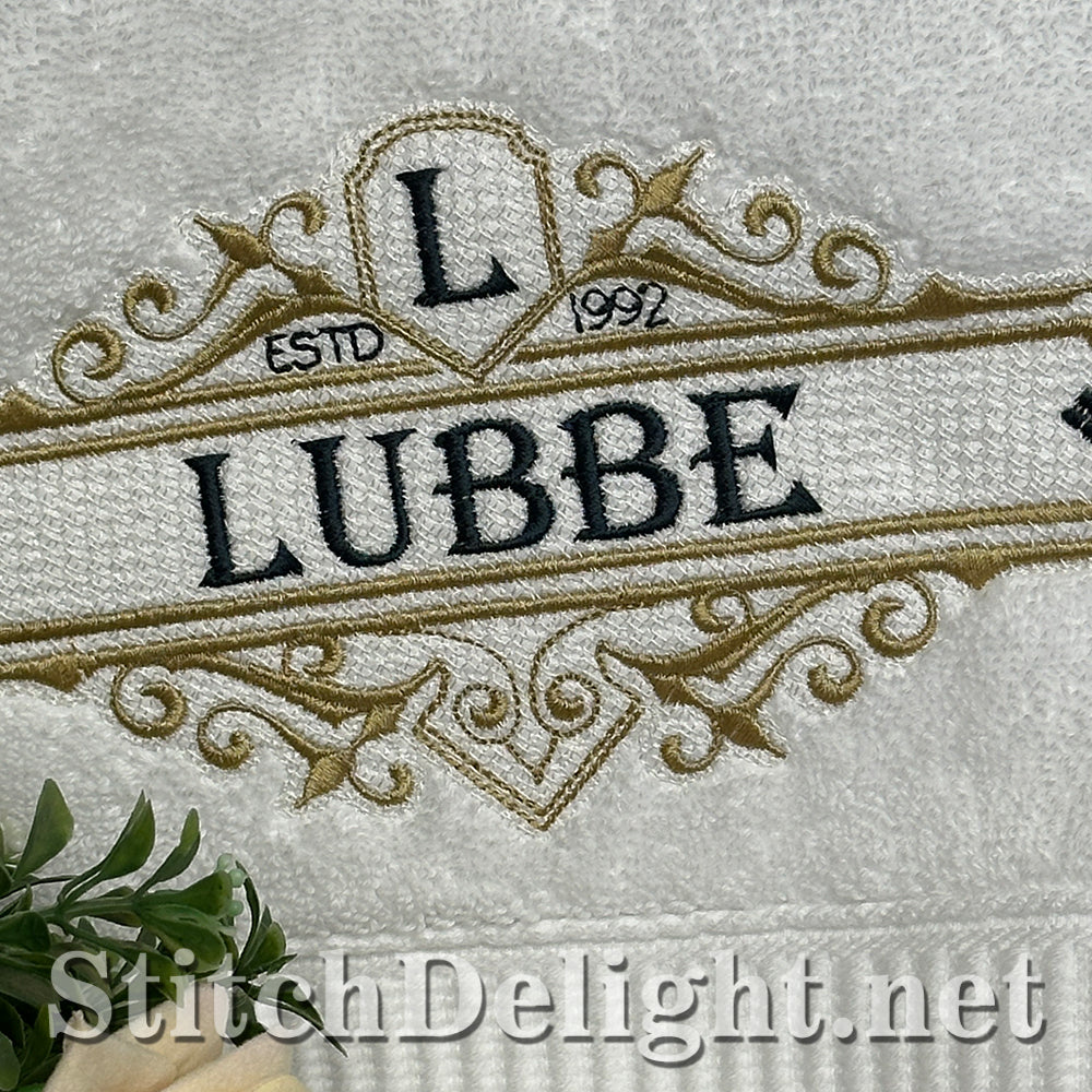 SDS4802 Regal Crest Monogram Font