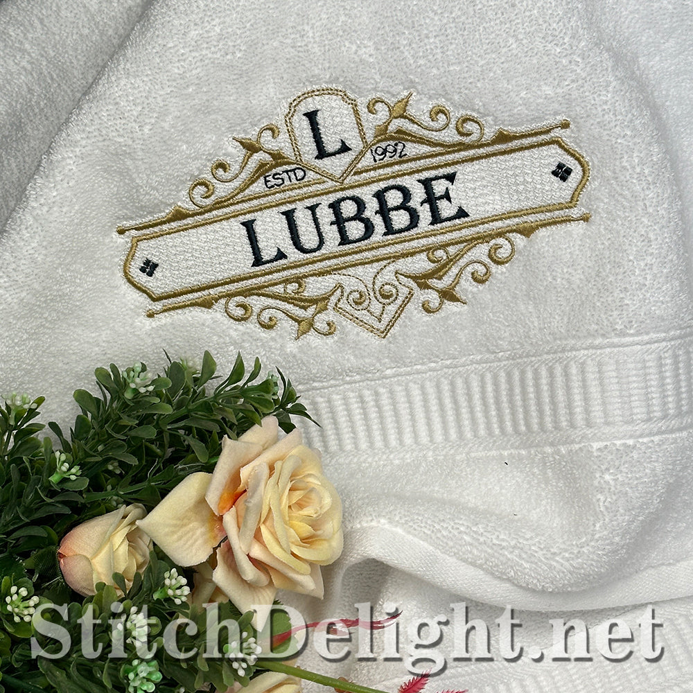 SDS4802 Regal Crest Monogram Font