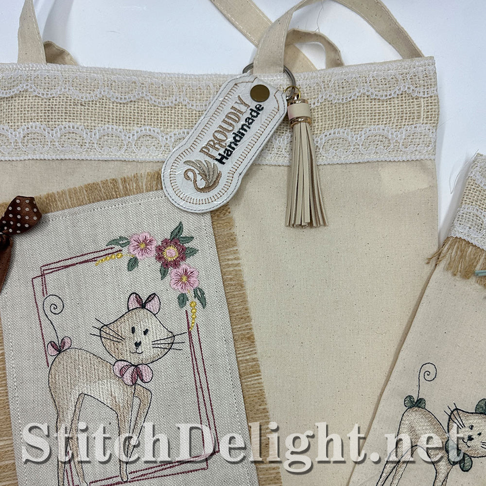 SDS4238 Proudly Handmade Keyfob