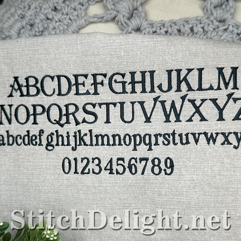 SDS4801 Regal Crest Algerian Font