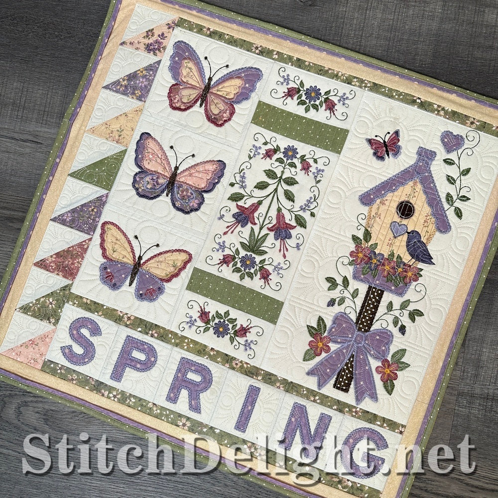 SDS4853 Spring Time Dancing Lilies Wallhanging