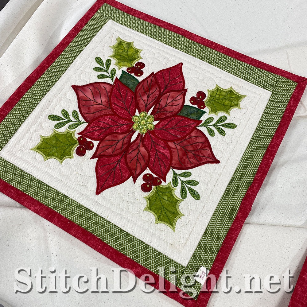 SDS5619 Poinsettia Potholders