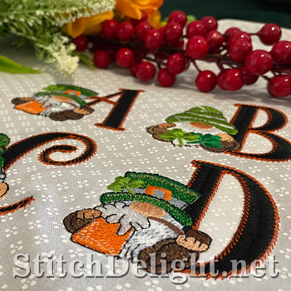 SDS3125 Little Leprechaun Font