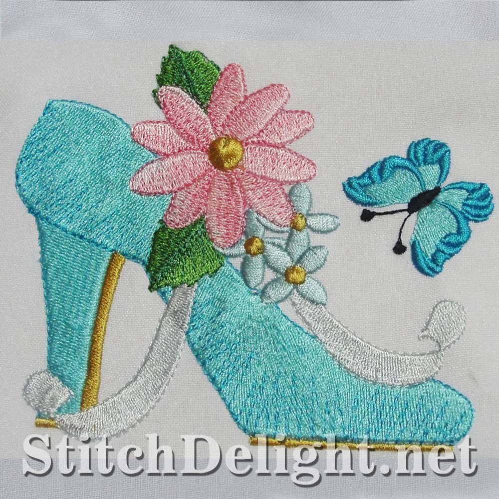 Elegant single design featuring stunning shoes with exquisite flowers for the 4x4 hoop