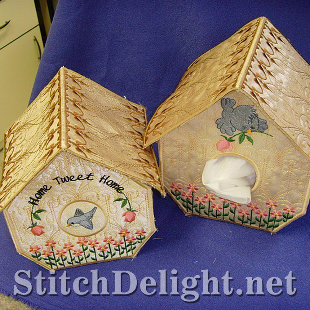 AE077 Birdhouse Boxes