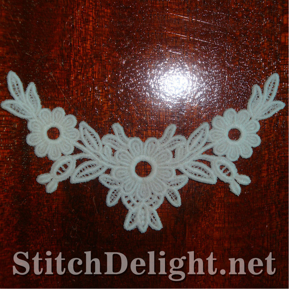 SD0853 Freestanding Lace Corner 6