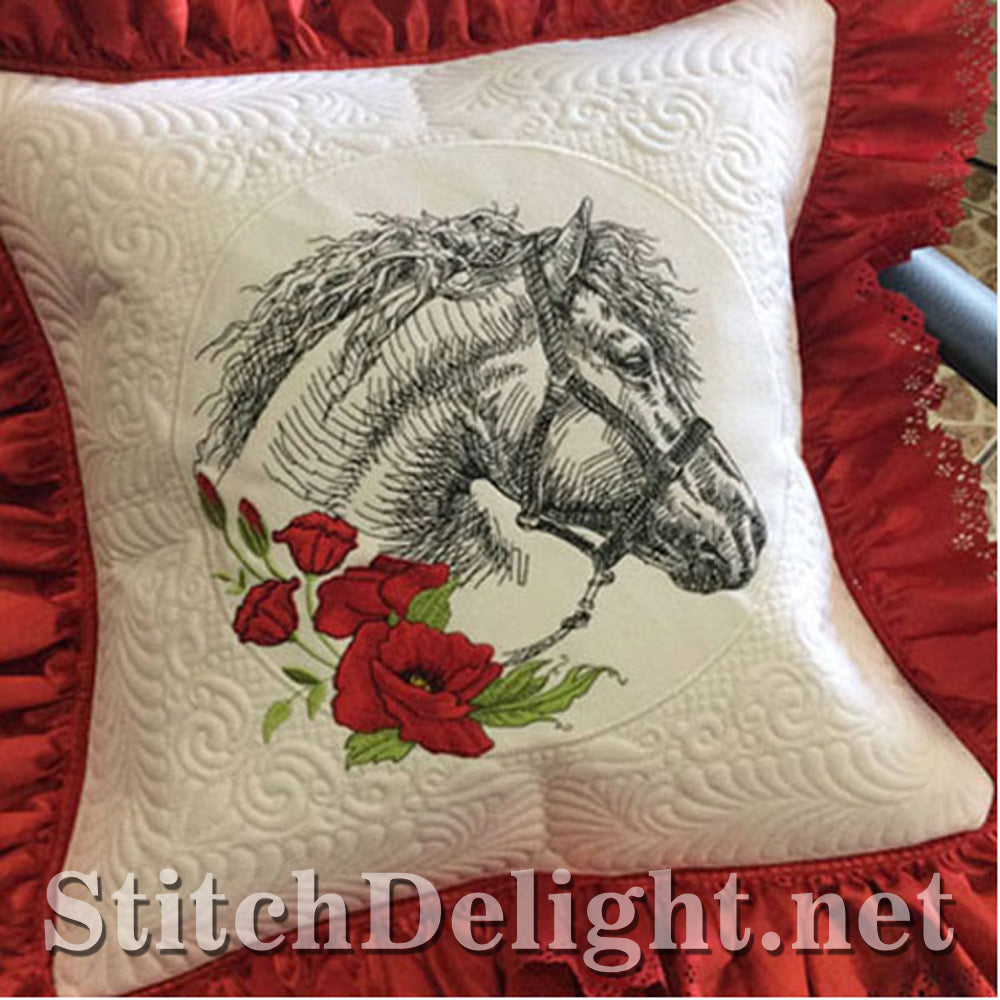 SDS0348 ITH Horse Pillow