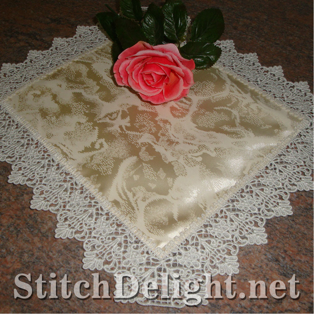 SD0818 Lace Edging