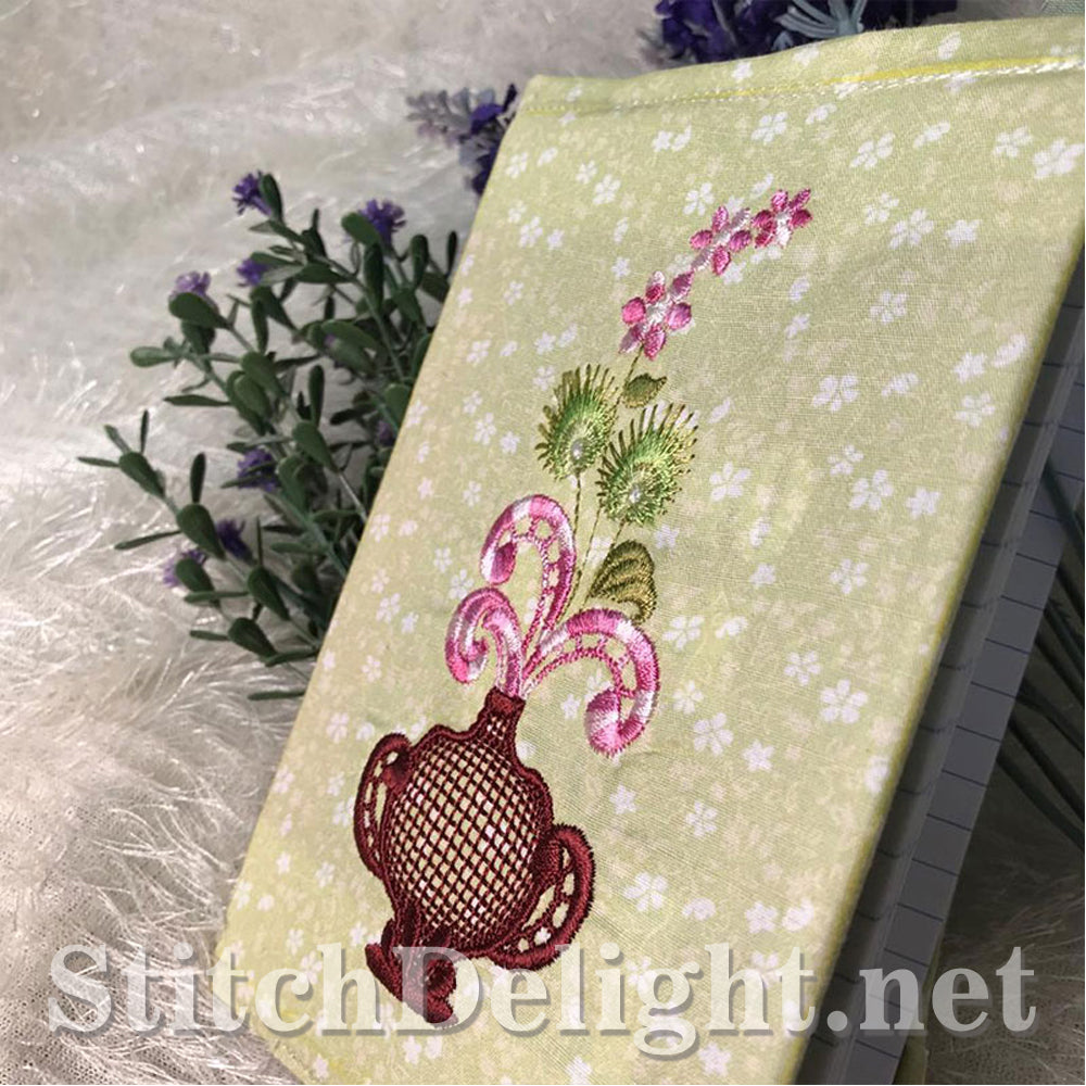 AE056 Glorious Heirloom