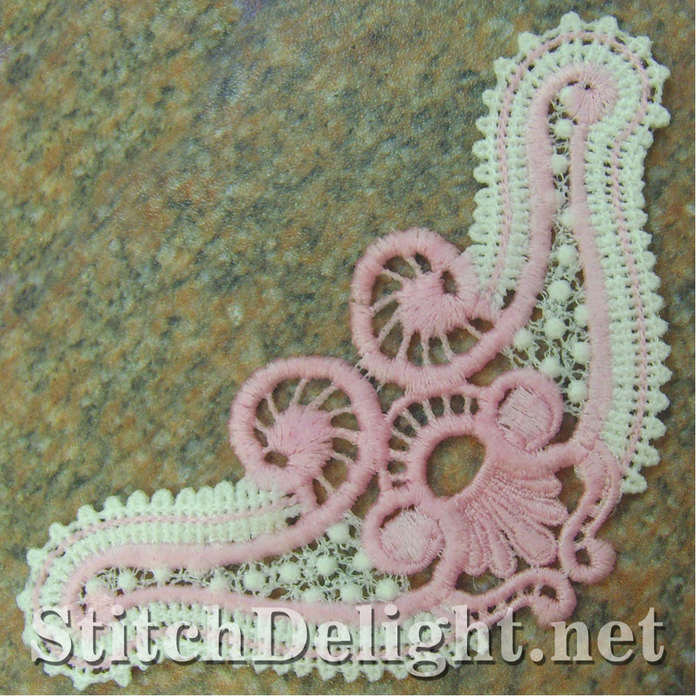SD0636 Battenburg Lace Corners