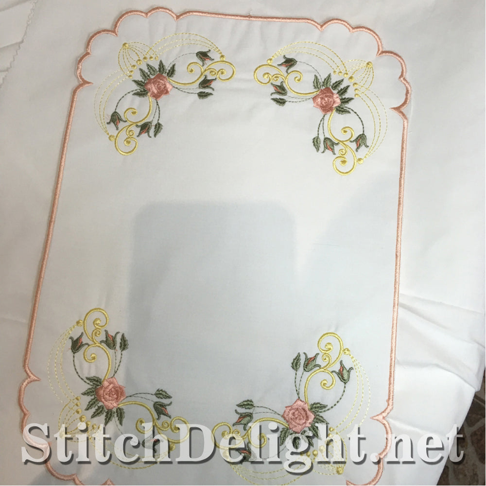 SDS1099 ITH Tray Cloths