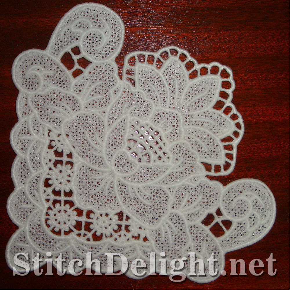 SD0967 Freestanding Lace Rose Corner