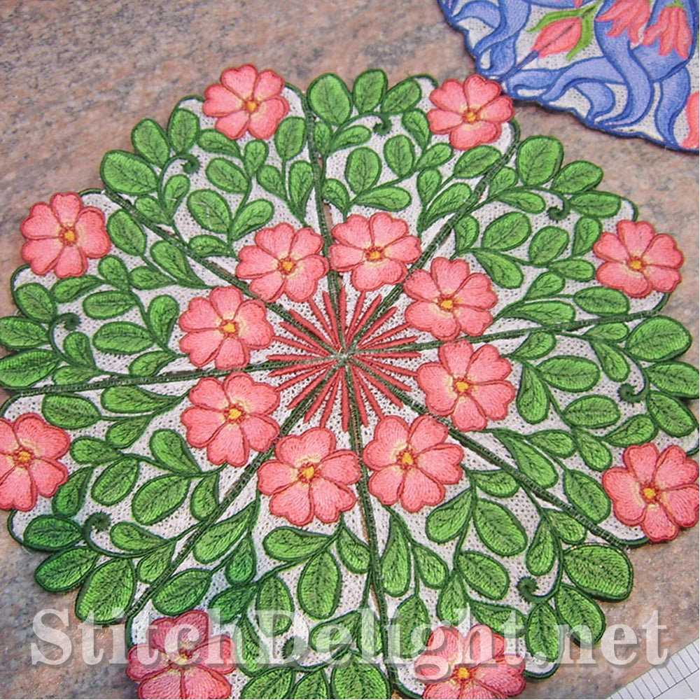 AE054 Flower Doily