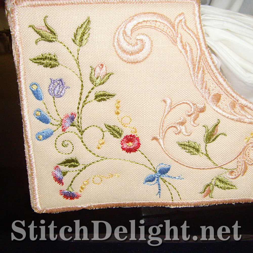 SD0689 Dainty Floral Tissue Box Cover