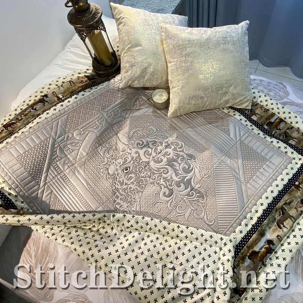 SDS1779 Equestrian Beauty Quilt