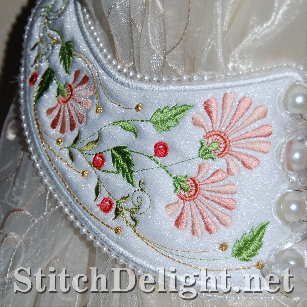 SD0832 Pearls and Flowers Tie Backs