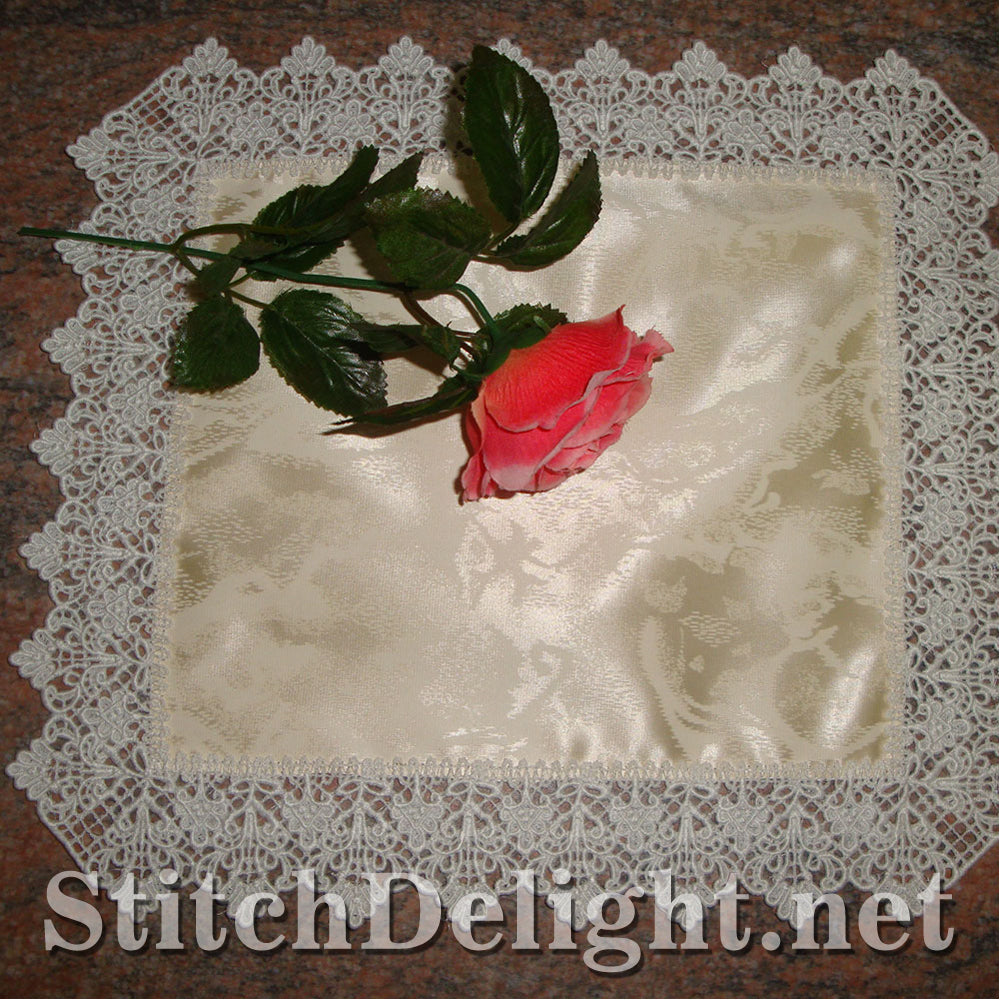SD0818 Lace Edging