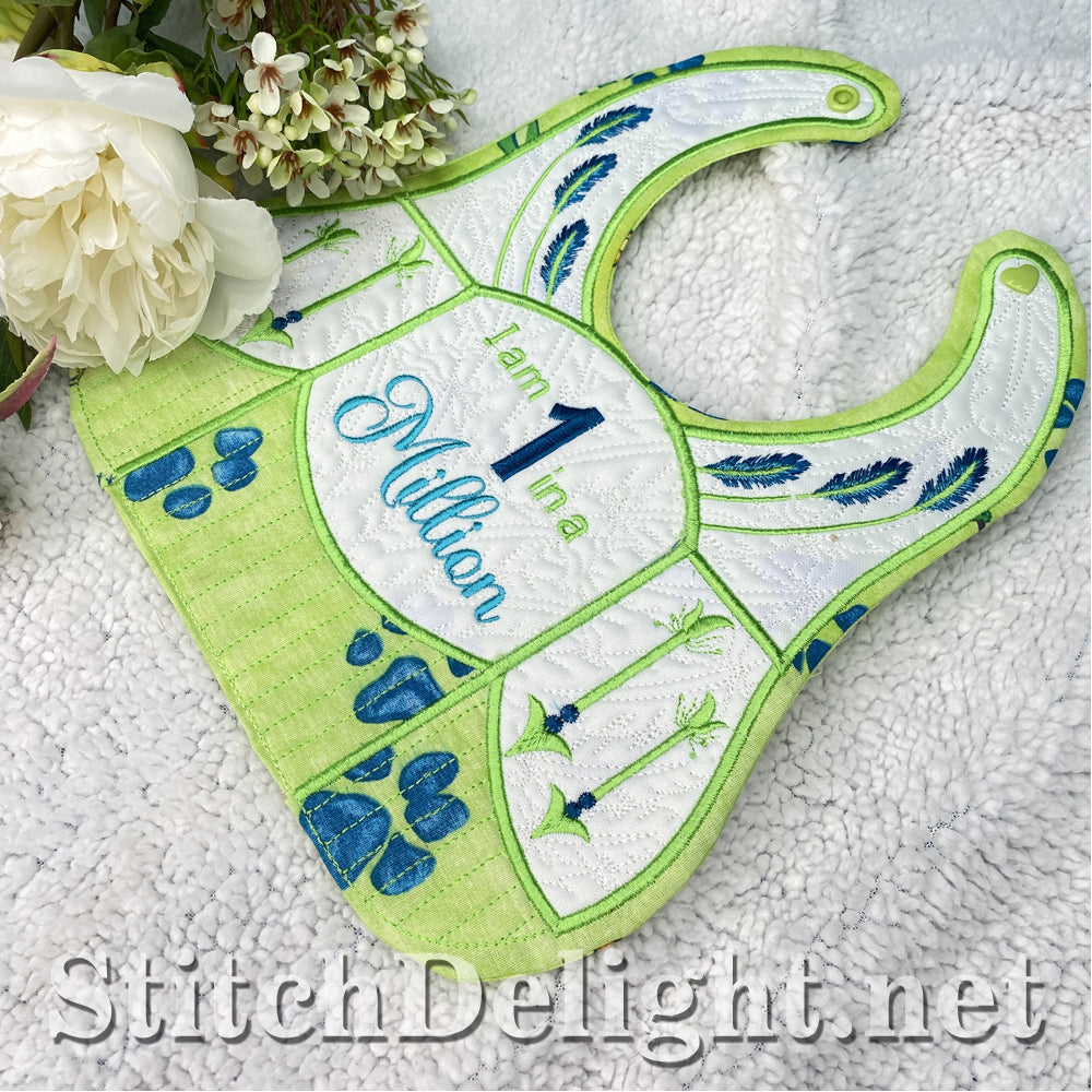 SDS1766 Buttercup Bibs 7x12