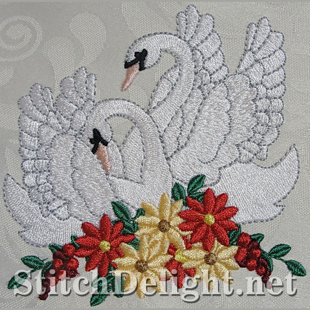 SDS4169 Christmas Swans