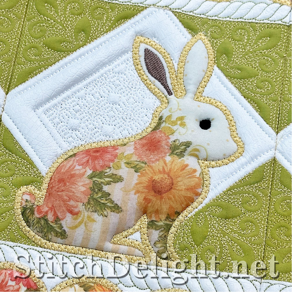 SDS4208 Rabbit Table Runner