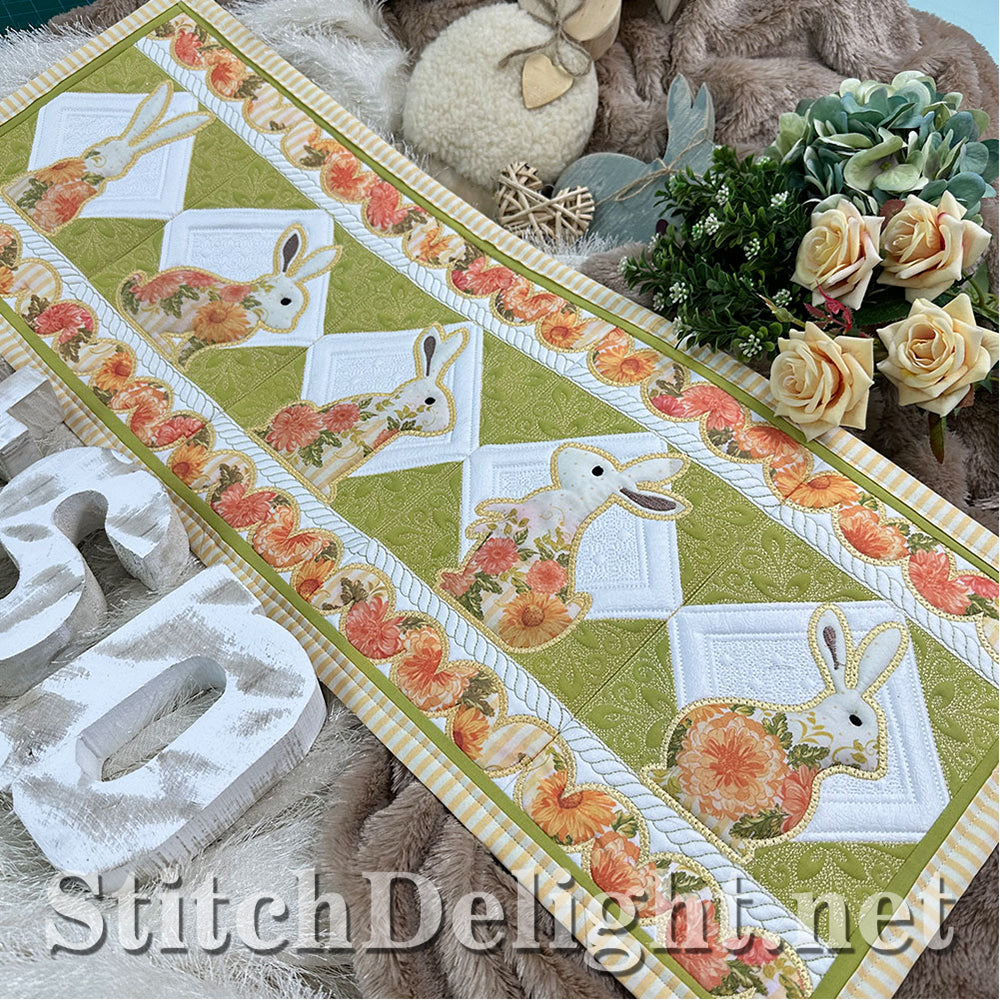 SDS4208 Rabbit Table Runner